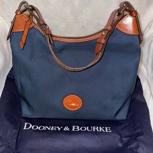 Dooney & Bourke purse with dust bag. VGUC